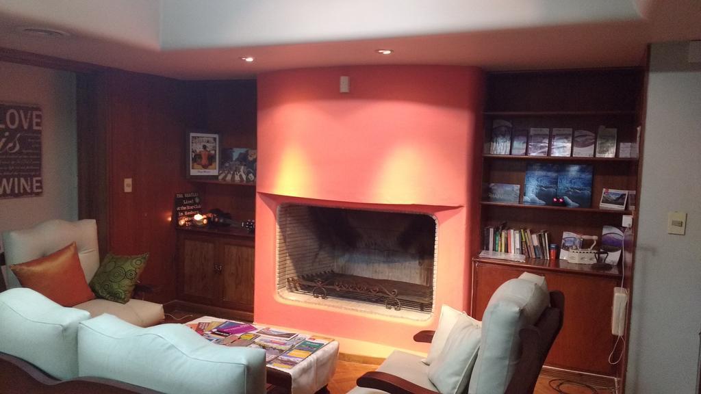 Hostel De Los Artistas Mendoza Dış mekan fotoğraf