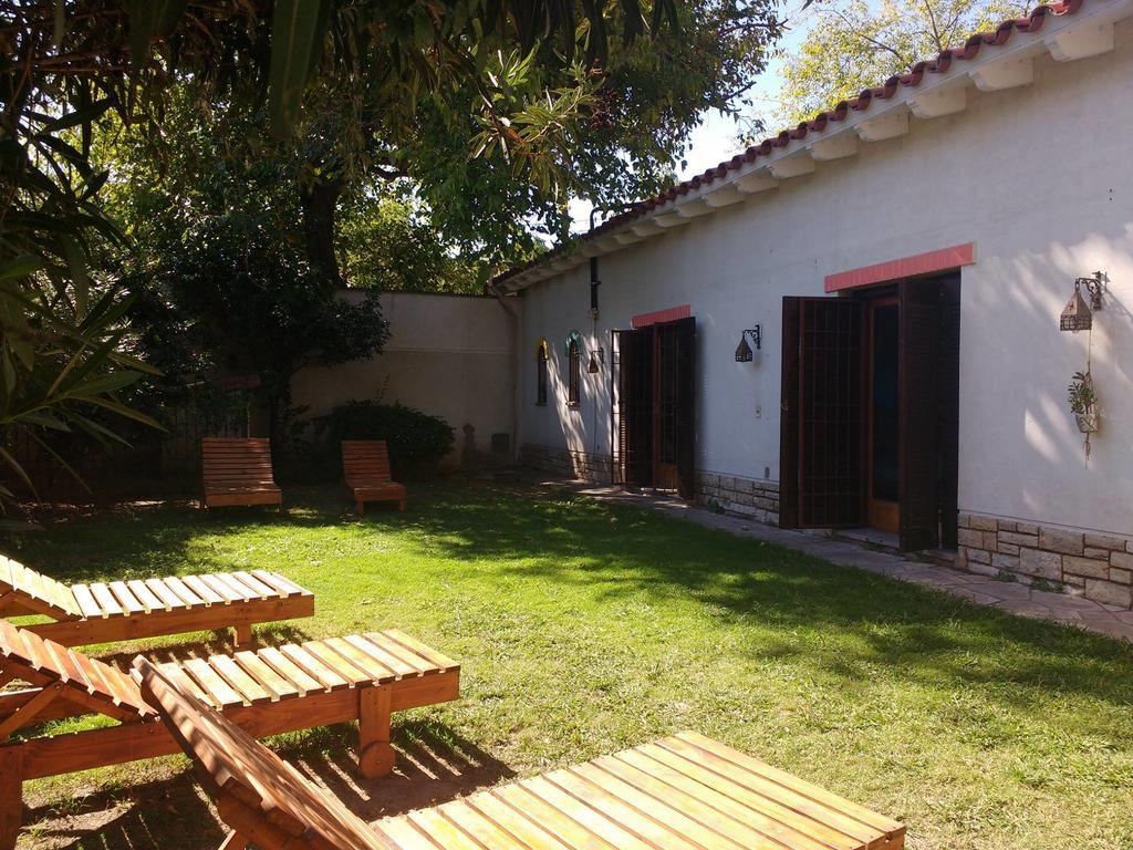 Hostel De Los Artistas Mendoza Dış mekan fotoğraf